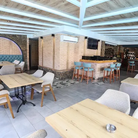 Appartement Theodoros *
