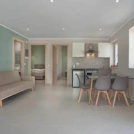 Apartment Theodoros Roda (Corfu)
